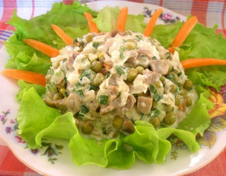 Салат деревенский с грибами и картошкой вкусные воспоминания